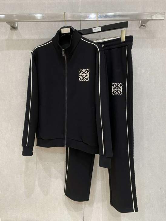 Picture of Loewe Sweater Suits _SKULoeweM-3XLxetr14040651